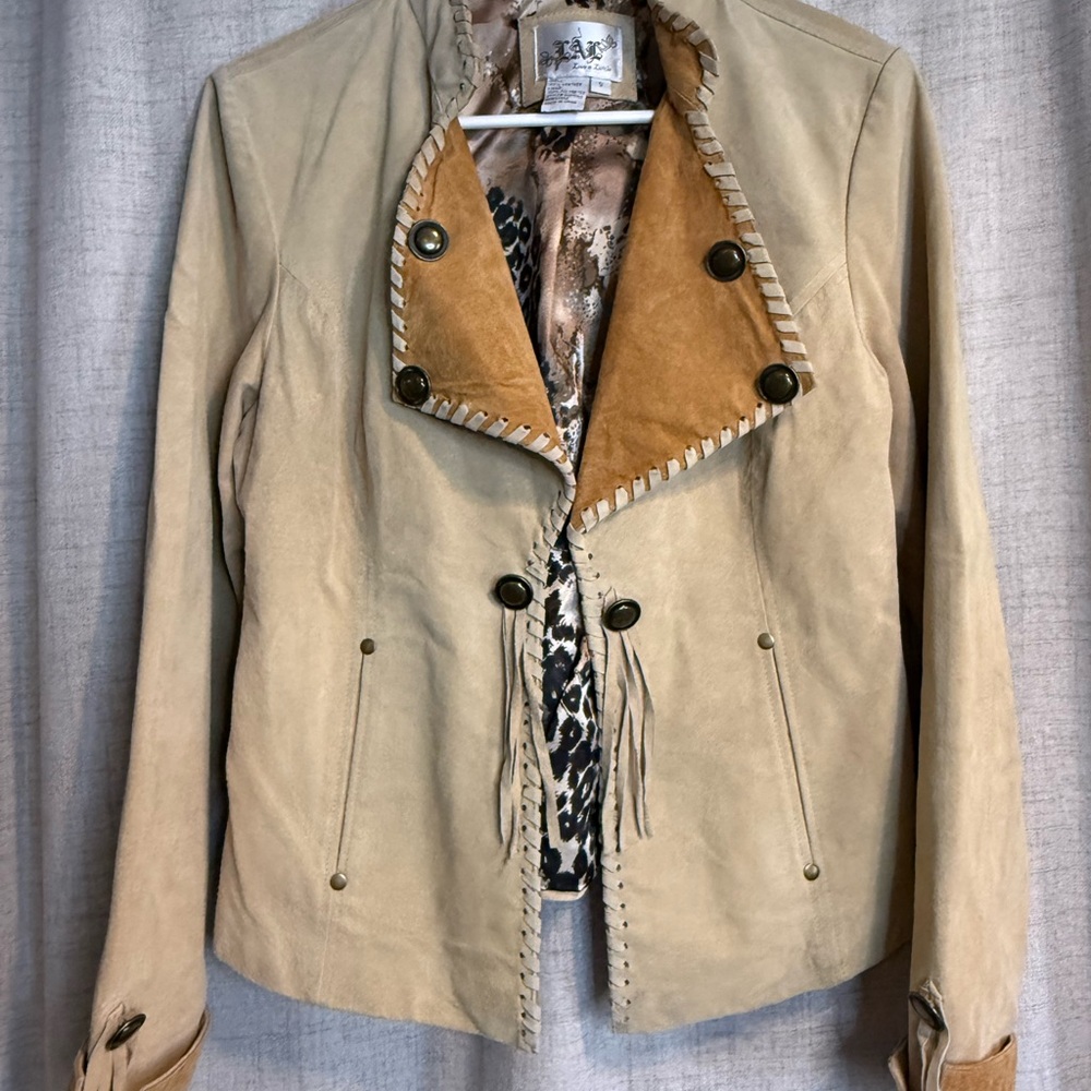 Vintage Western Suede Jacket – Tan Whipstitch Fringe | Boho Cowgirl